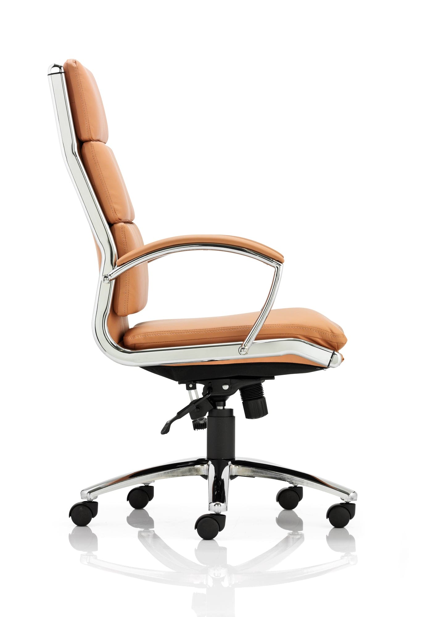 Classic Executive Office Chair with Arms - Image 25