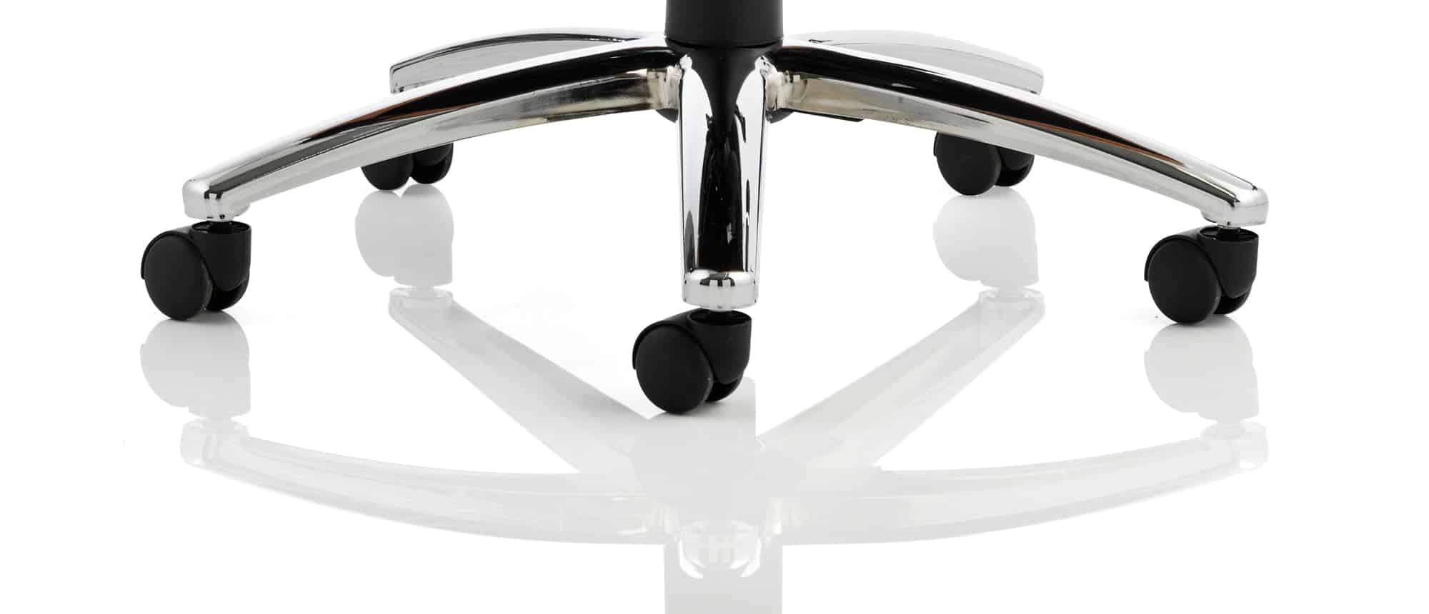 Classic Executive Office Chair with Arms - Image 11