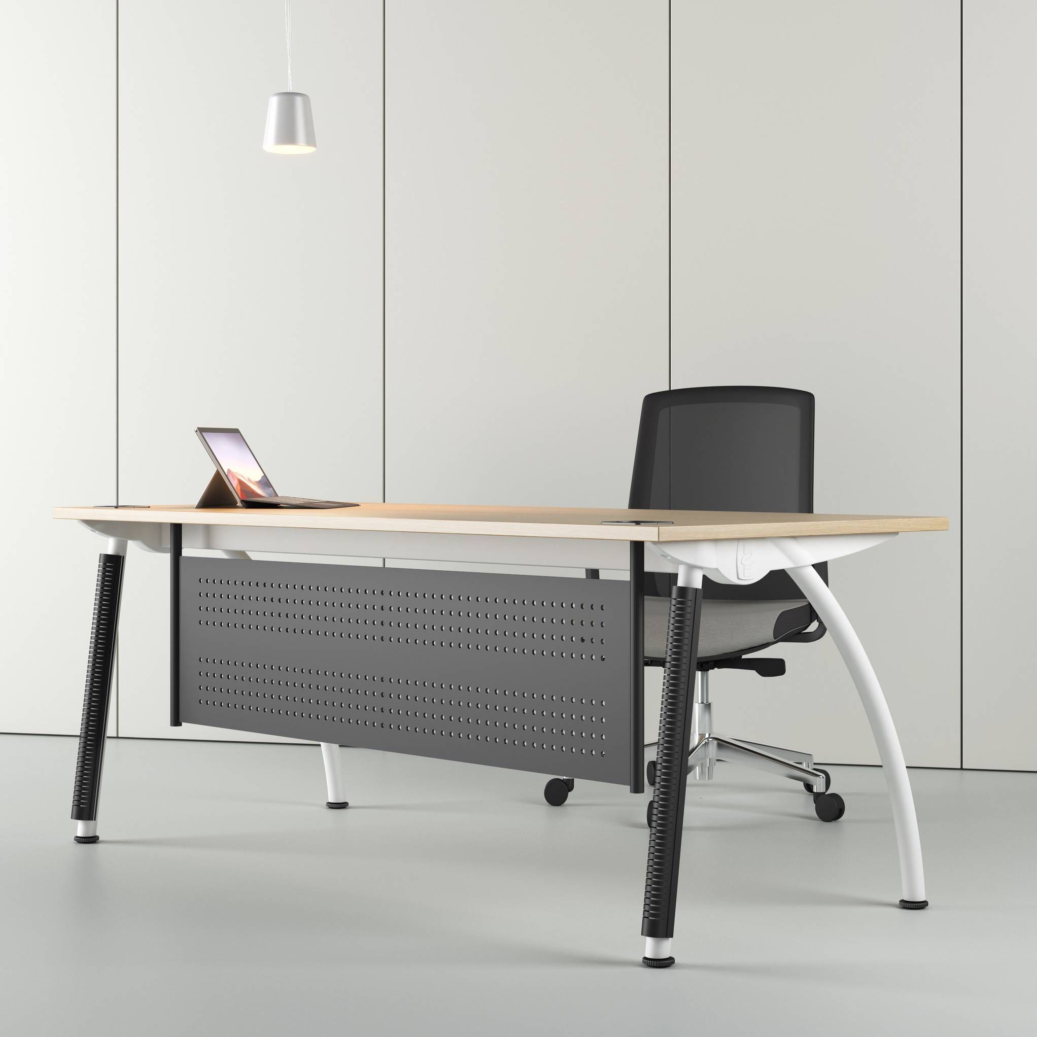 Callisto Desk Range
