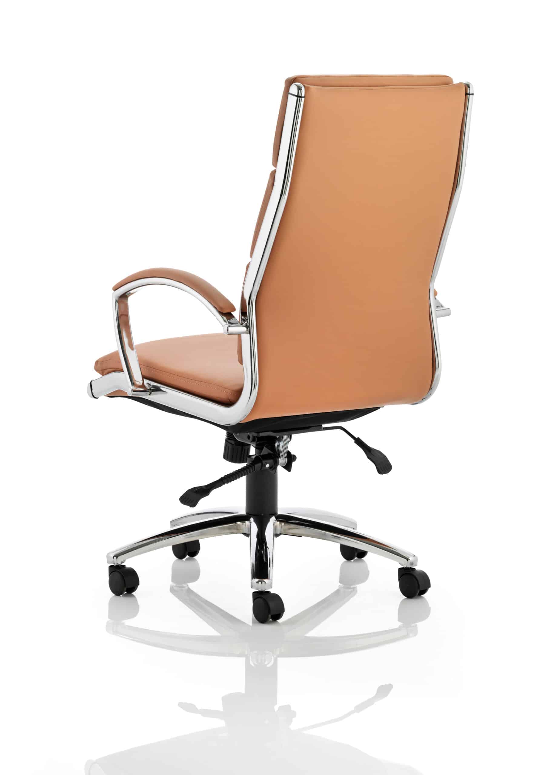 Classic Executive Office Chair with Arms - Image 6