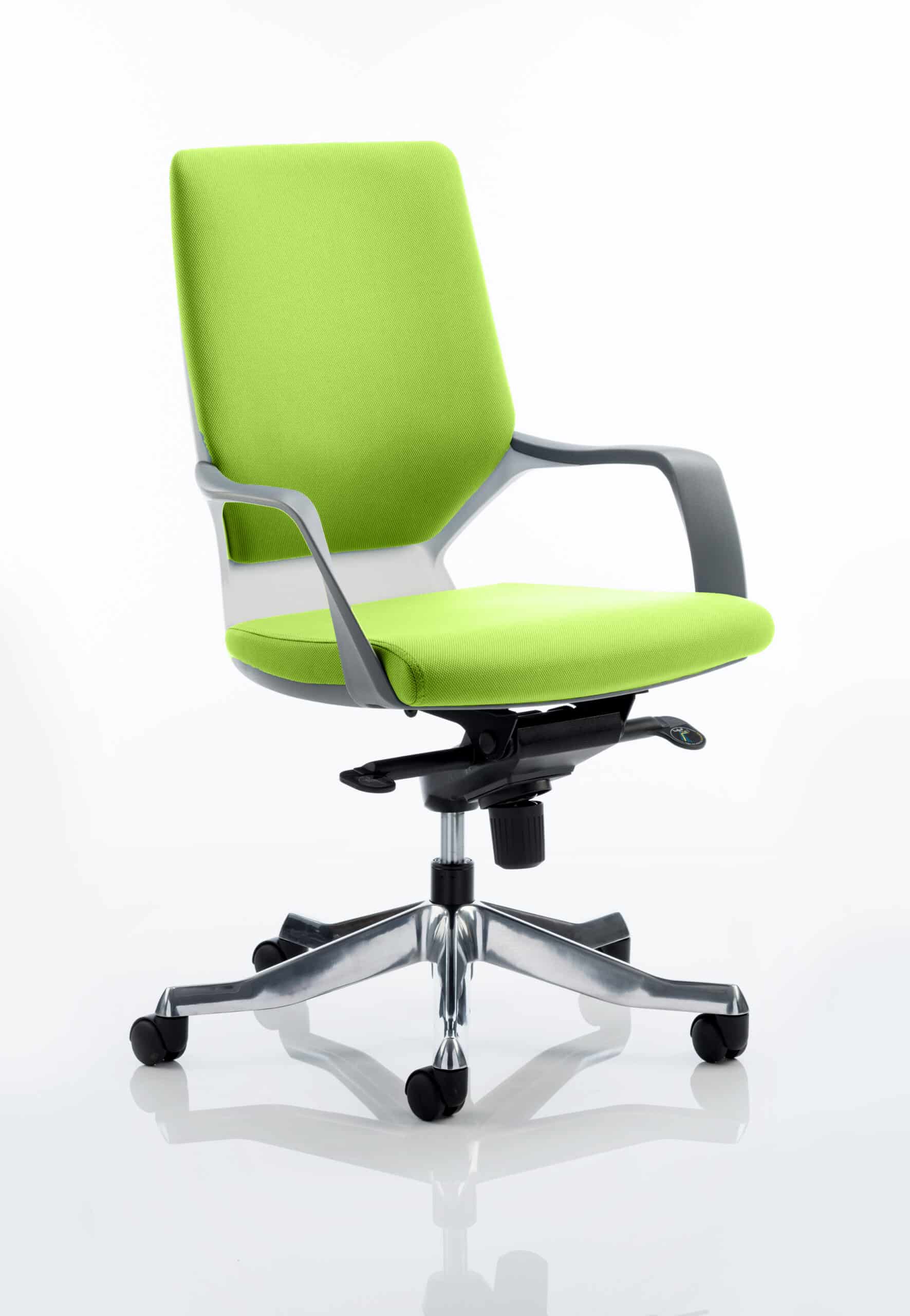 Xenon Medium Back Executive Office Chair with Arms - Image 3