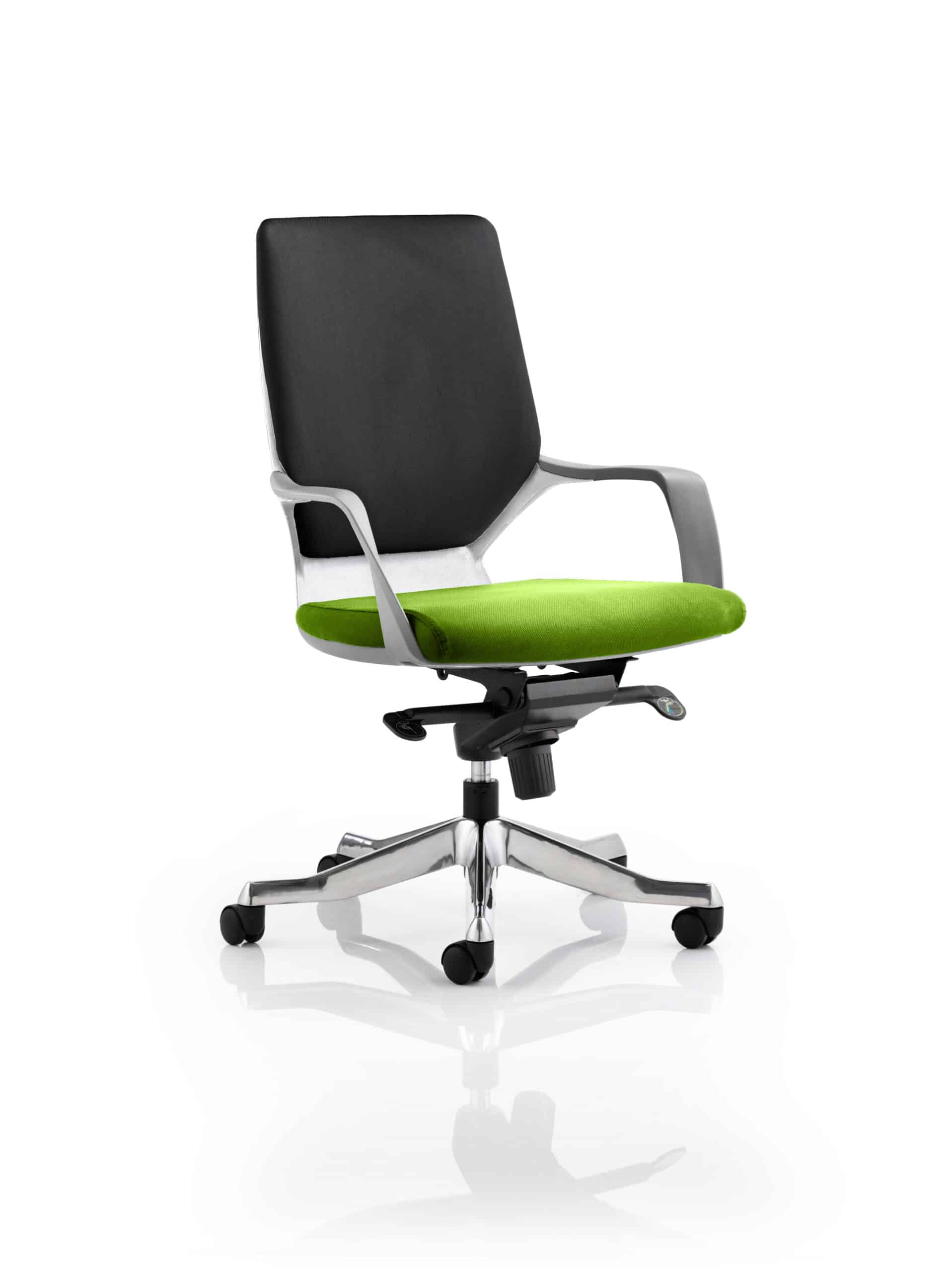 Xenon Medium Back Executive Office Chair with Arms - Image 11