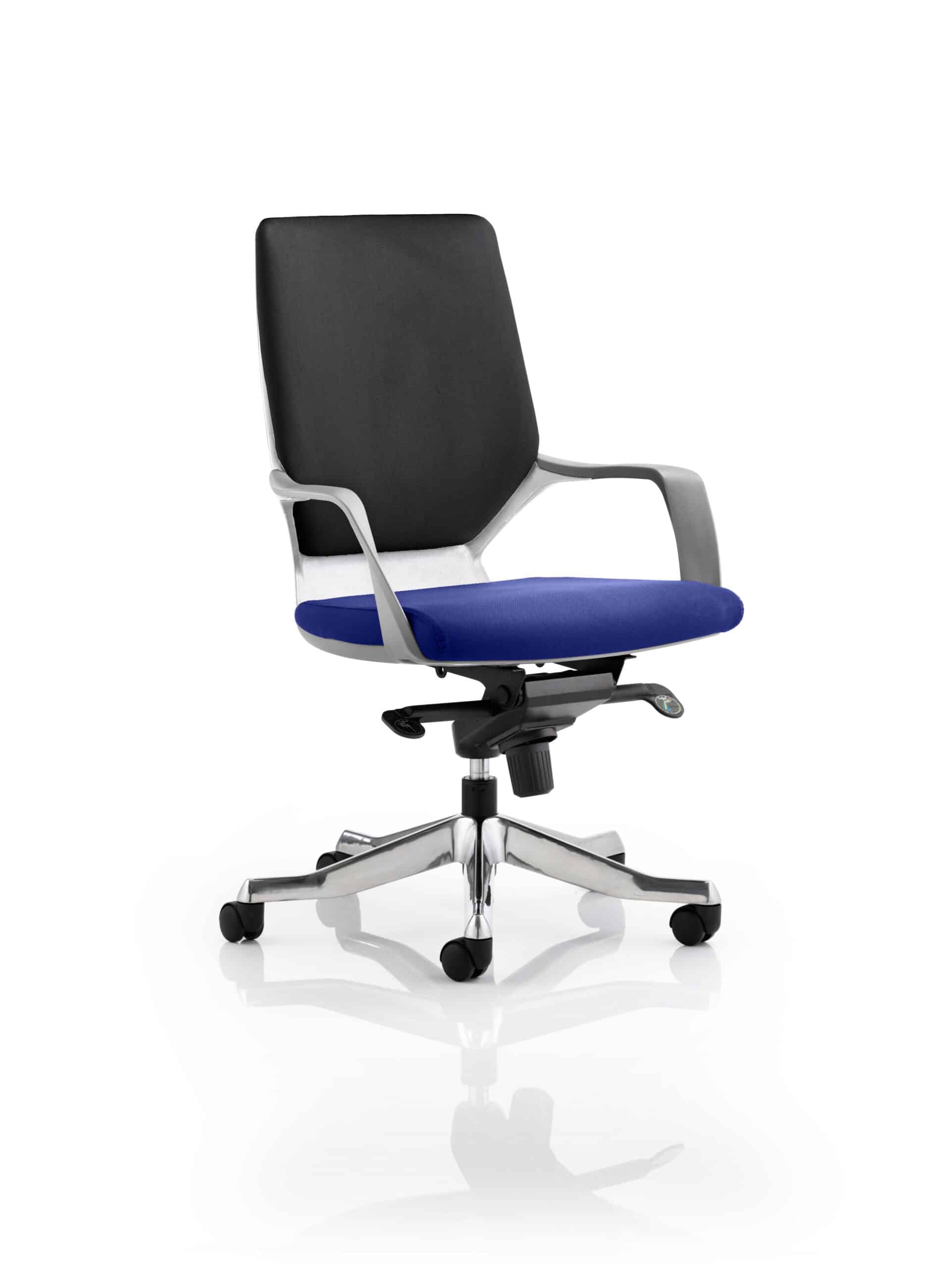 Xenon Medium Back Executive Office Chair with Arms - Image 12