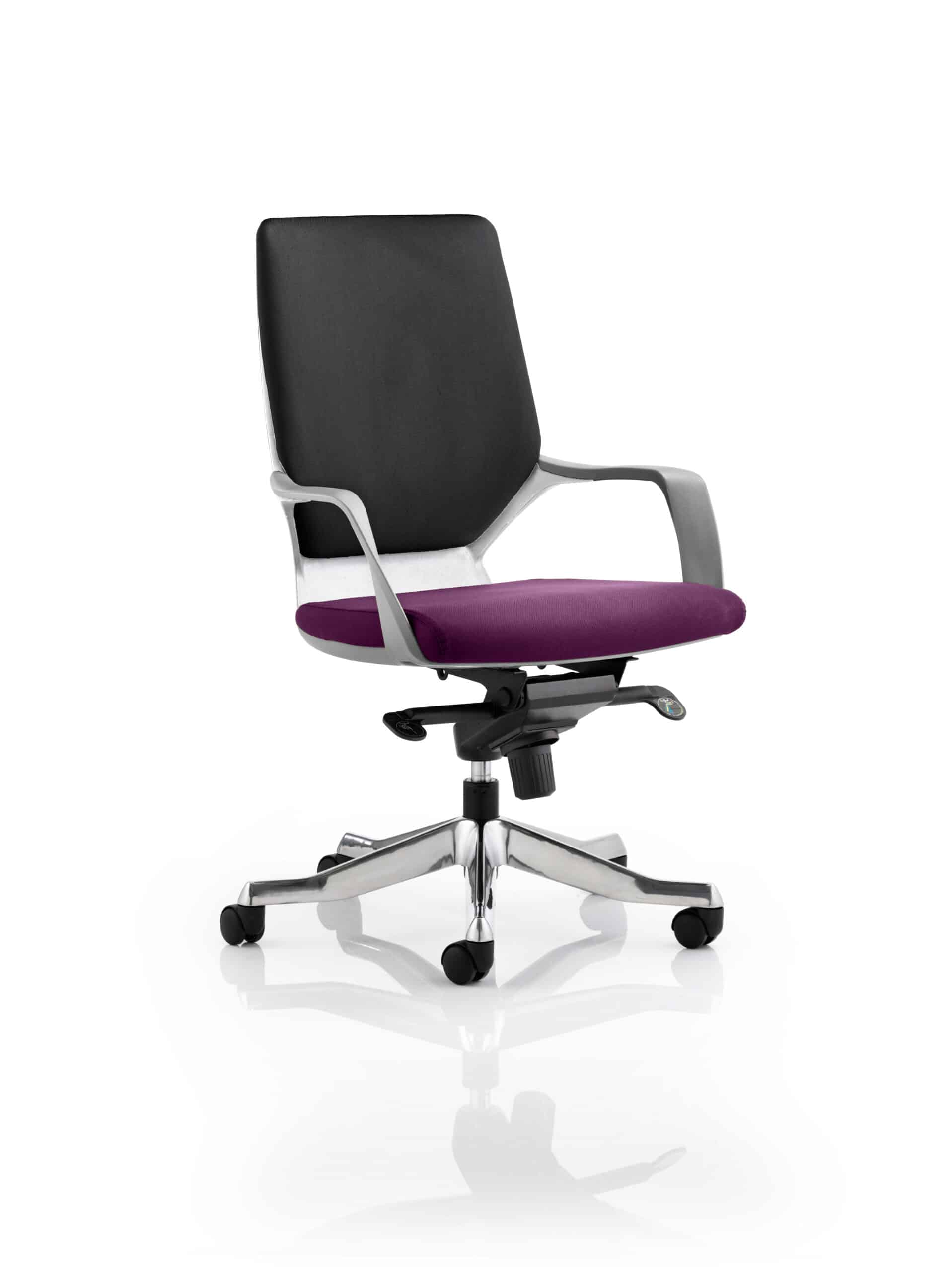 Xenon Medium Back Executive Office Chair with Arms - Image 17